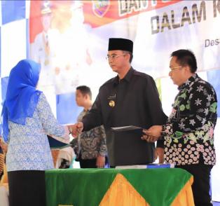 BKPSDM Empati : Penyerahan SK Kenaikan Pangkat di 3 Kecamatan